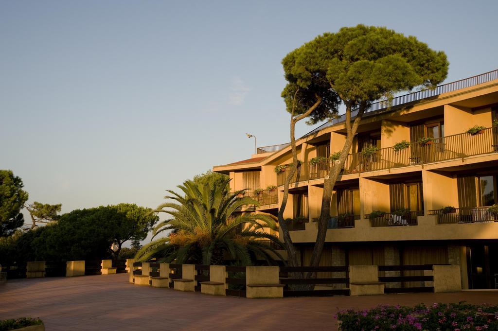 Roccamare Resort - Casa Di Ponente 卡斯蒂里昂纳·德拉佩 外观 照片